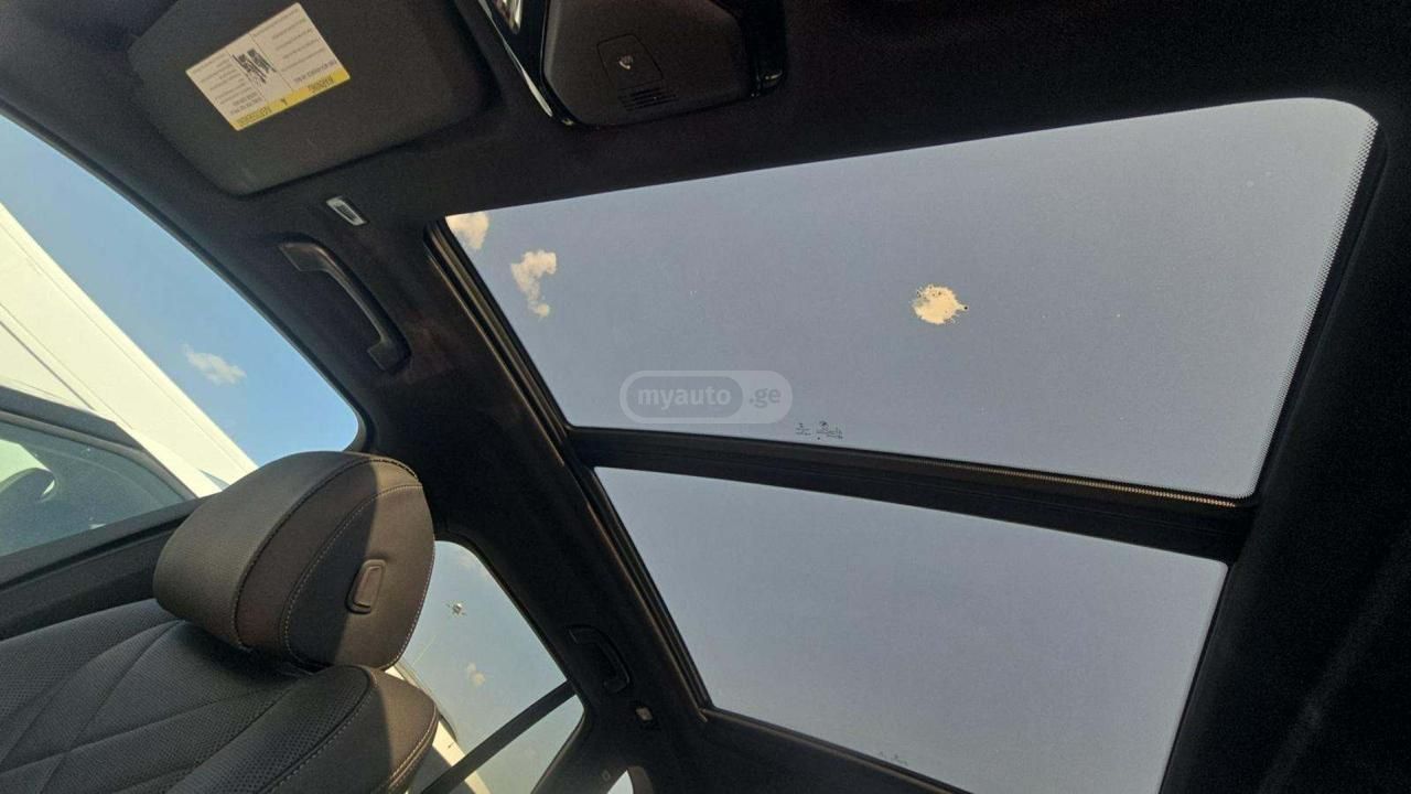 BMW X5 2022 — photo 2