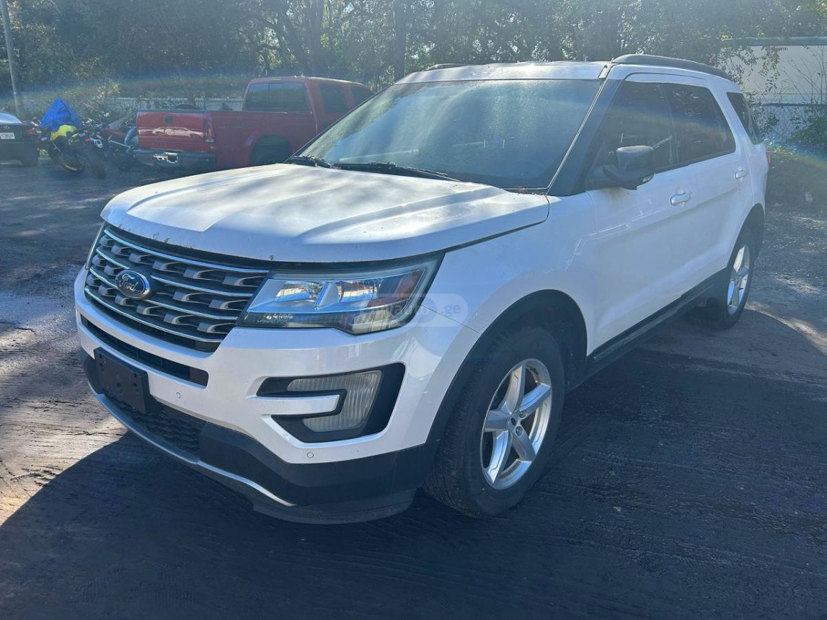 Ford Explorer 2017 — photo 2