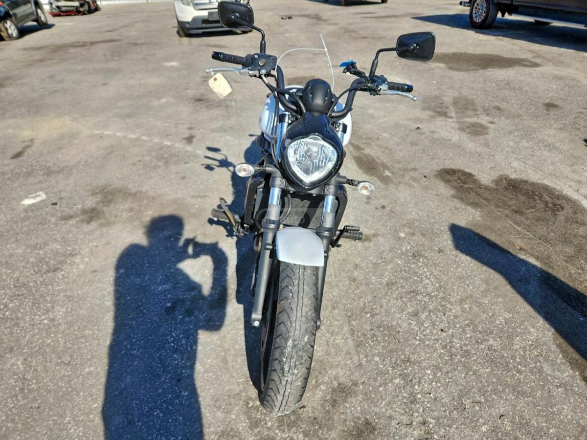 Kawasaki EN 650 Vulcan S 2018 — photo 2