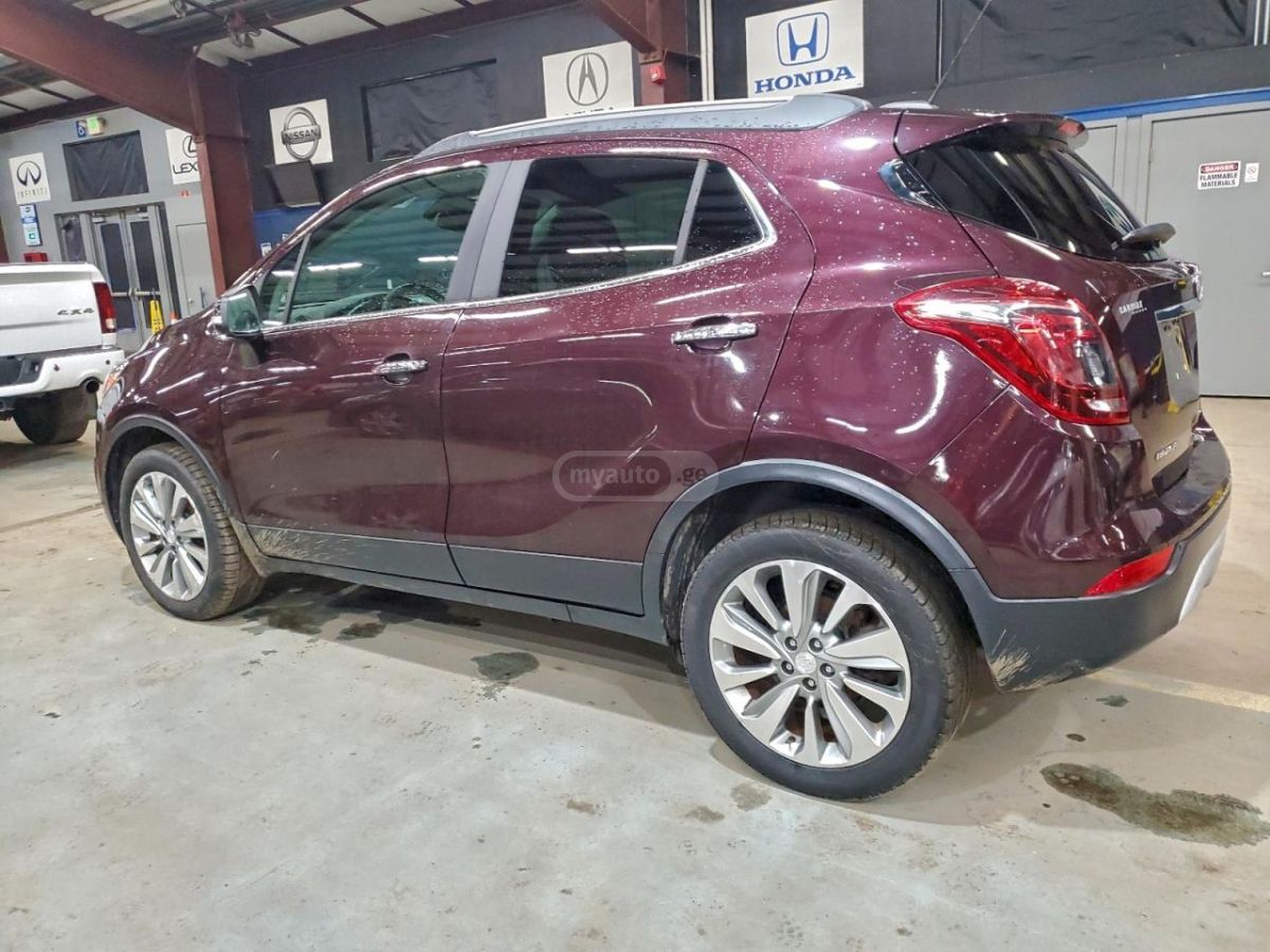 Buick Encore 2017 — photo 2