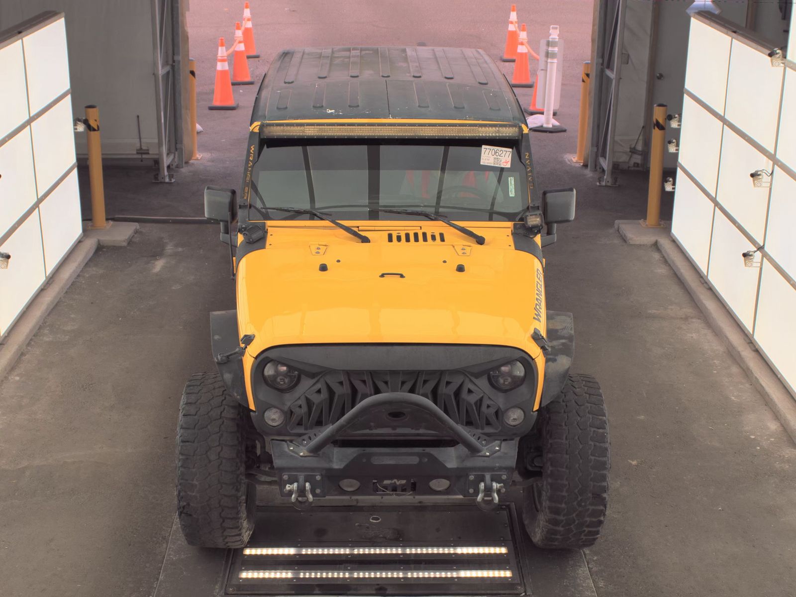 Jeep Wrangler 2015 — photo 2