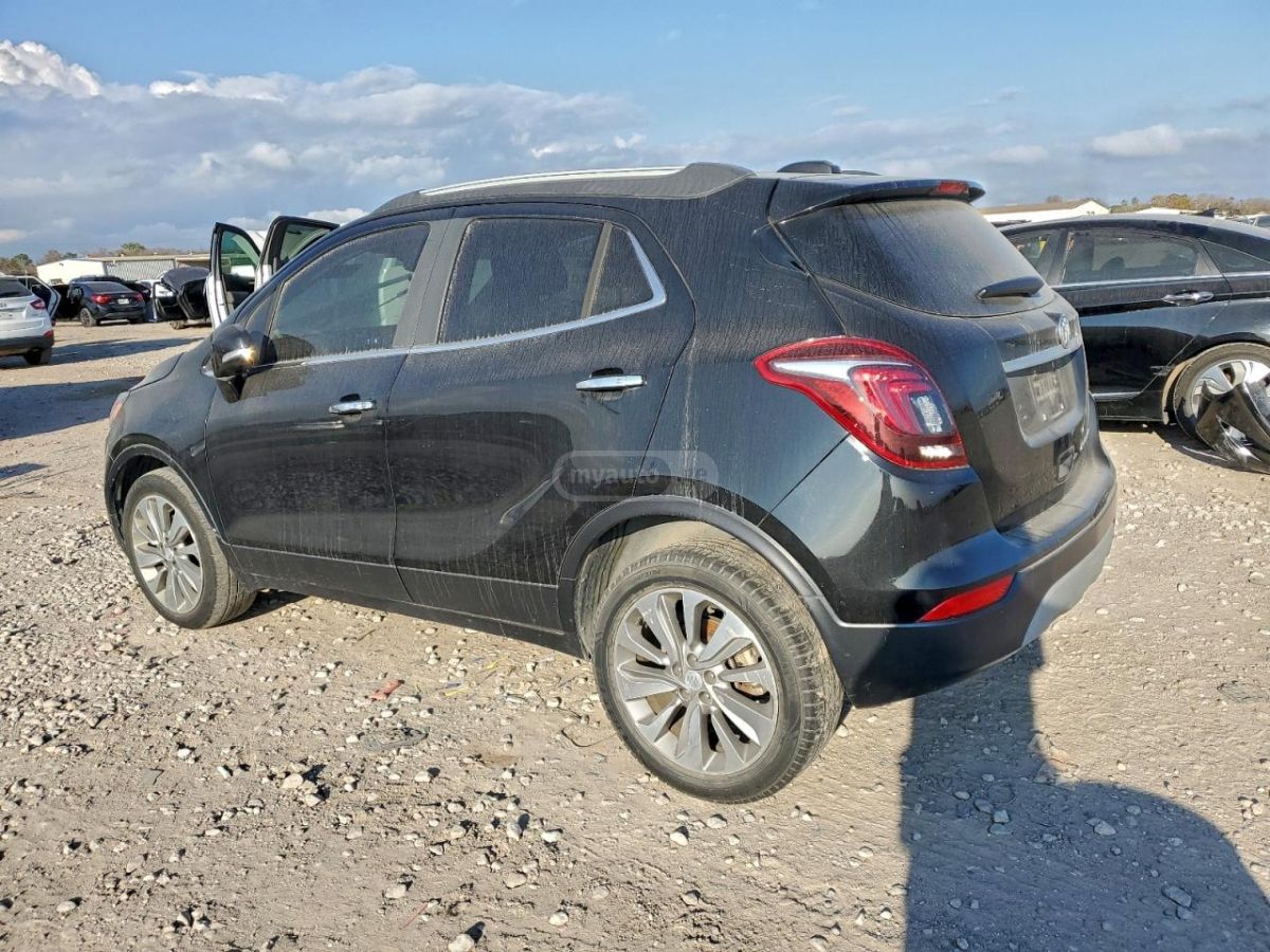 Buick Encore 2019 — photo 2