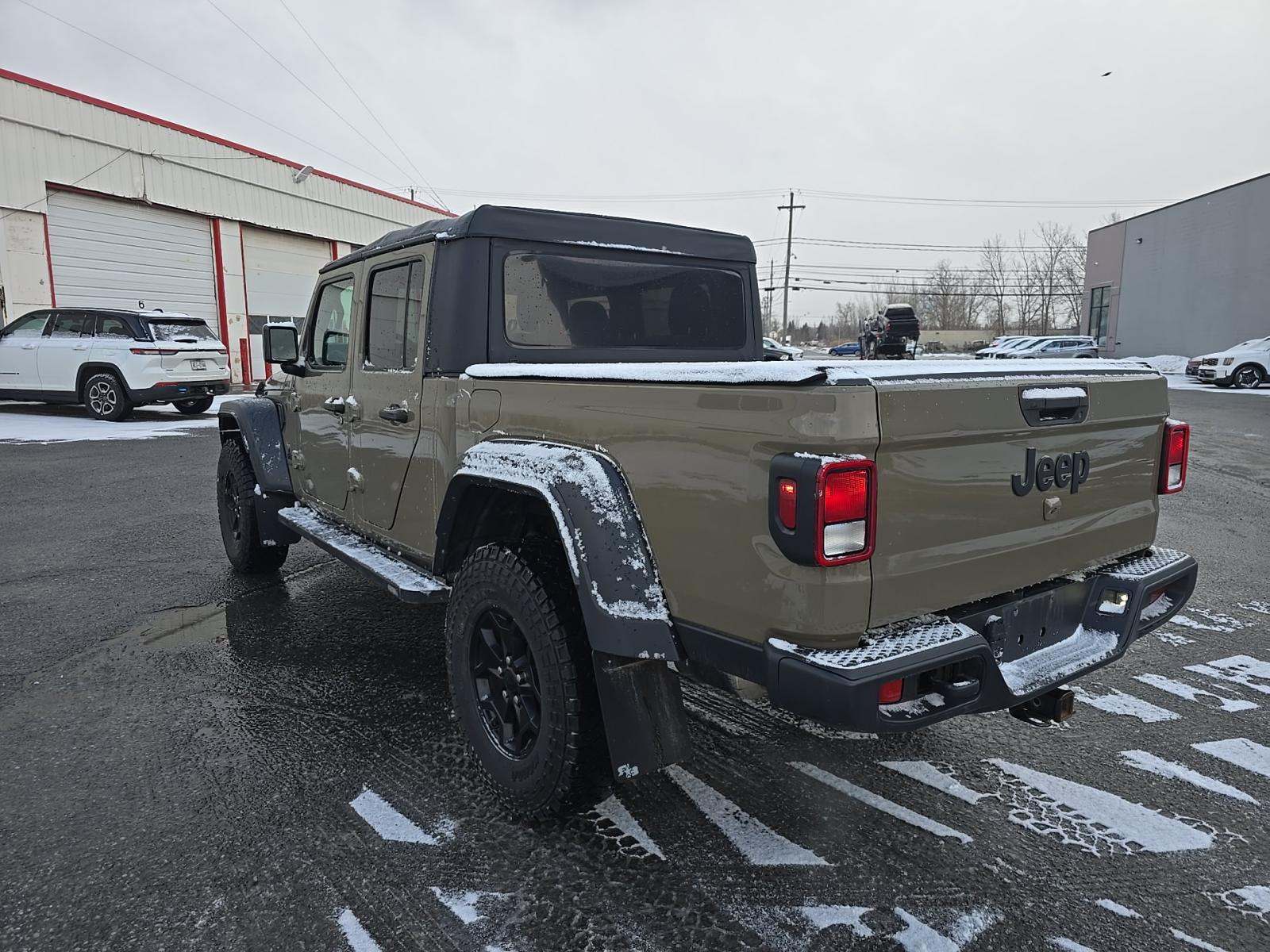 Jeep Gladiator 2020 — photo 2