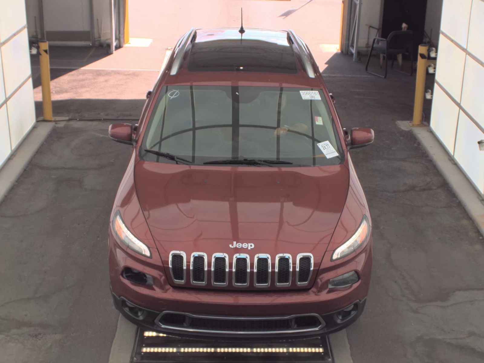 Jeep Cherokee 2014 — photo 2
