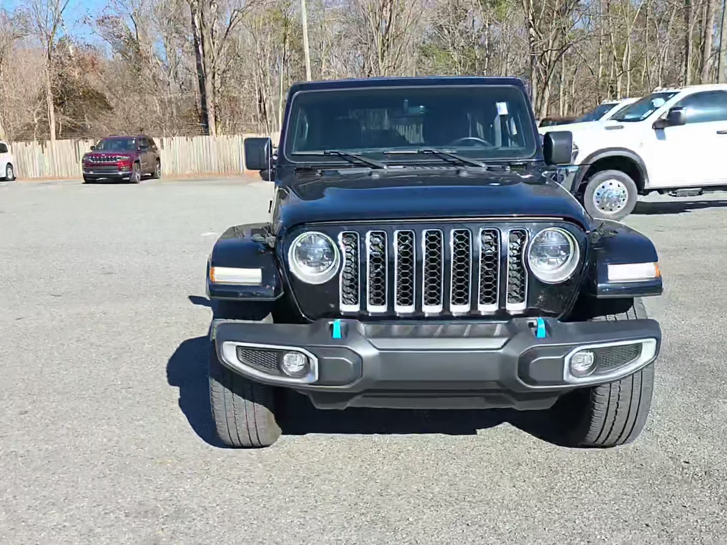 Jeep Wrangler 2023 — photo 2