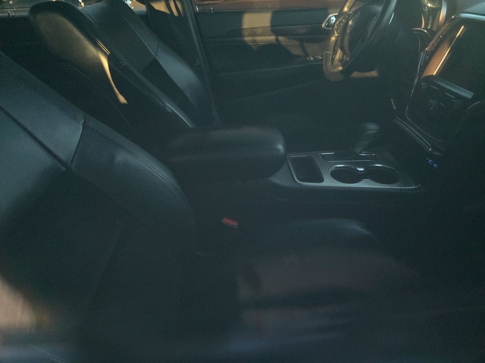 Jeep Grand Cherokee 2017 — photo 2