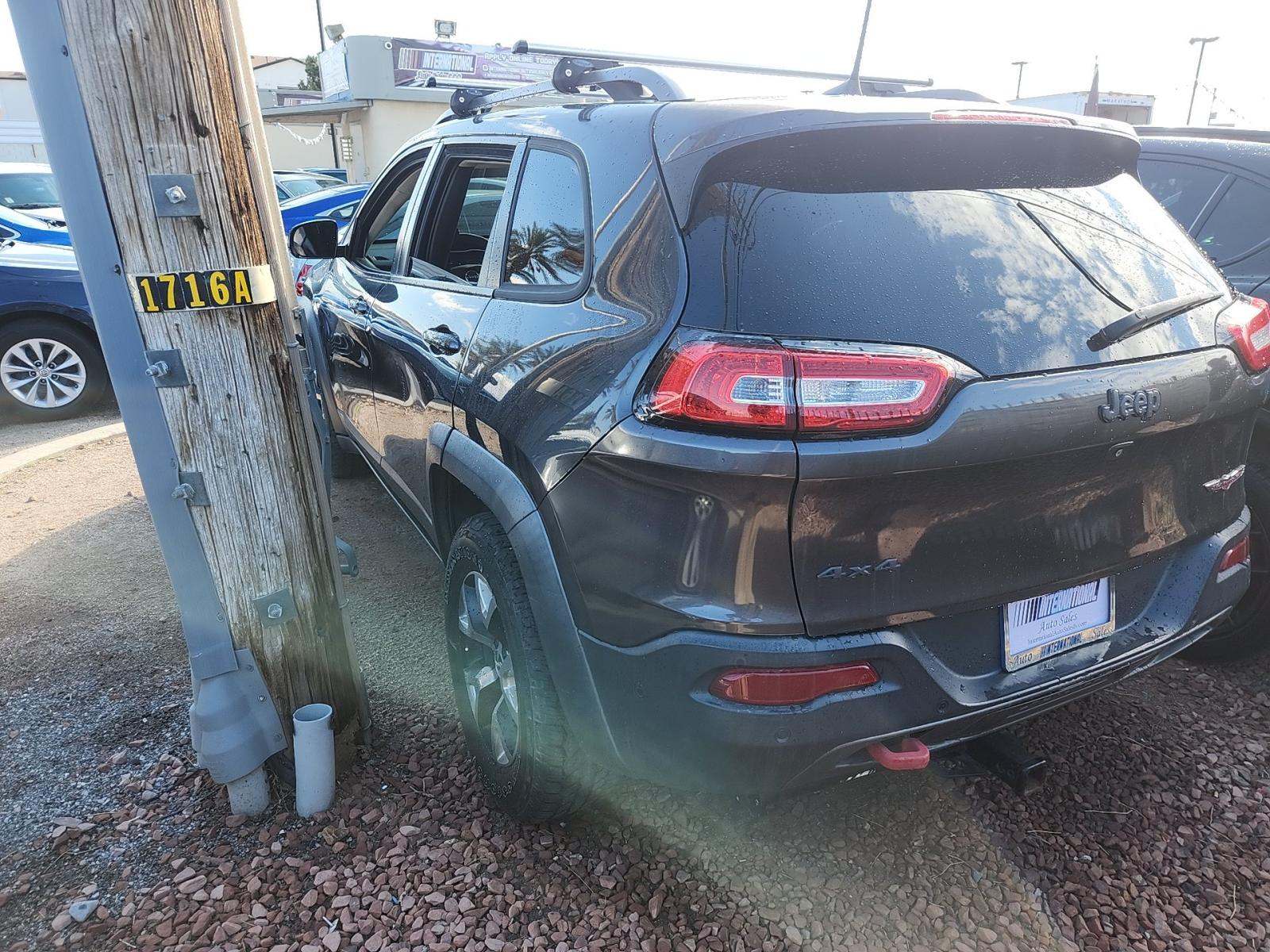 Jeep Cherokee 2016 — photo 2