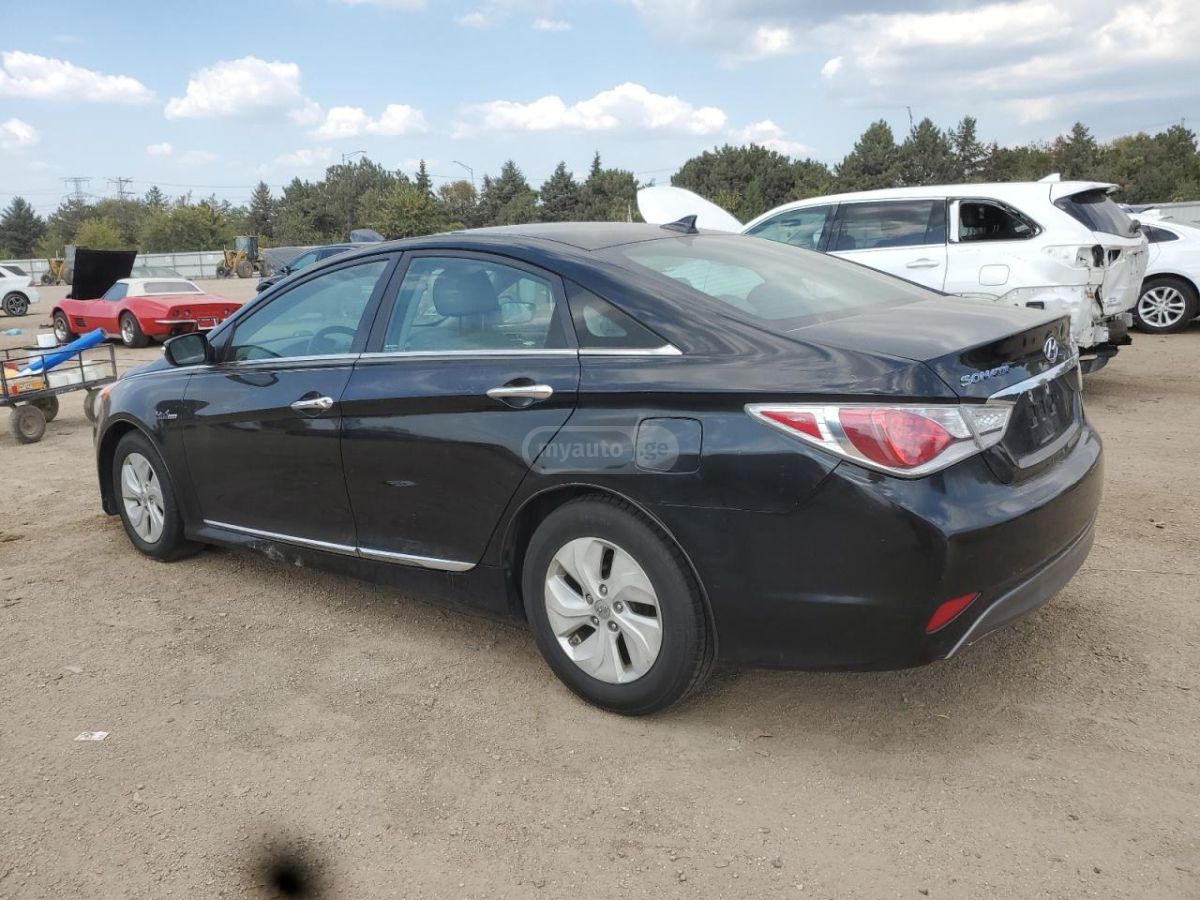 Hyundai Sonata 2015 — photo 2