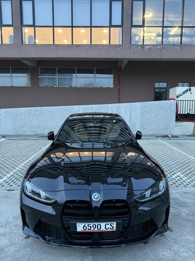 BMW 330 2022 — photo 2