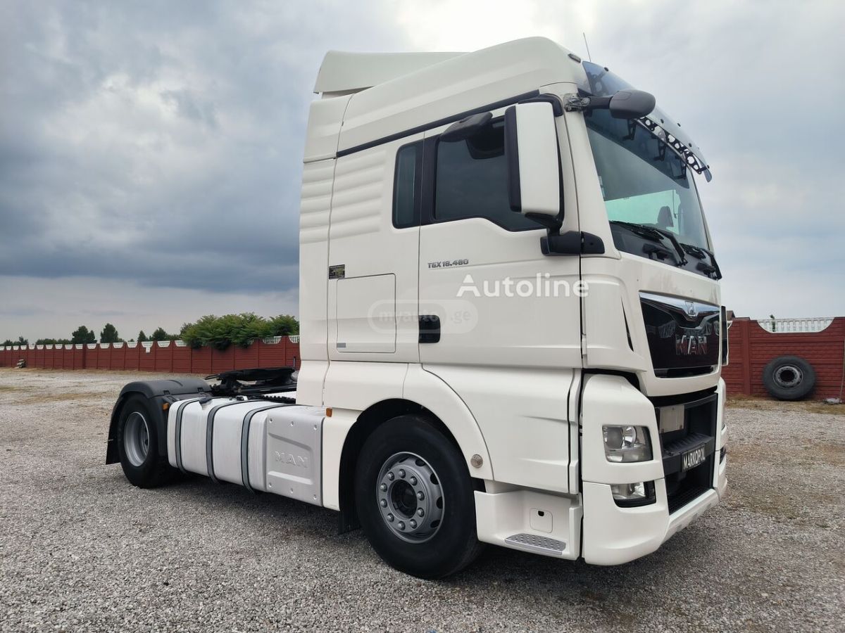 Isuzu TGX 2016 — photo 2