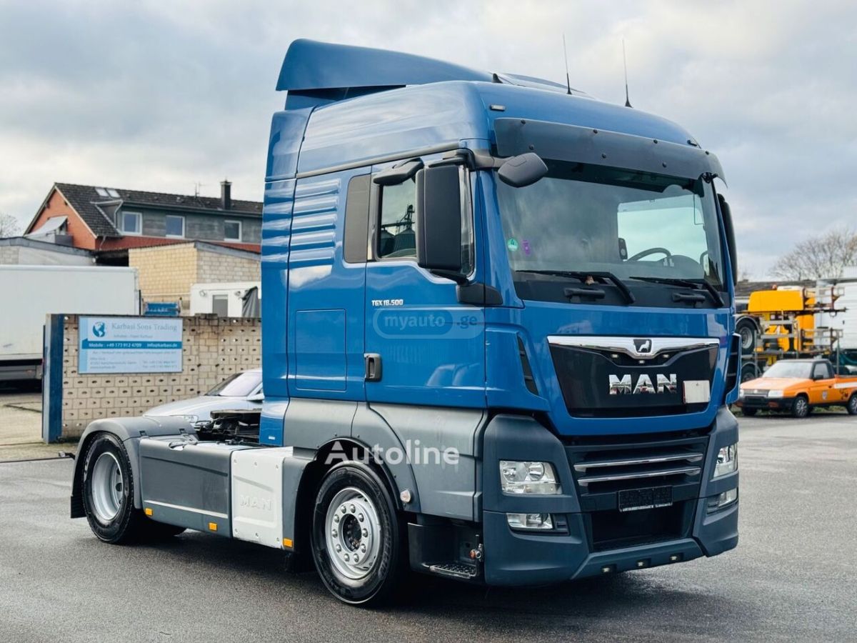 Isuzu TGX