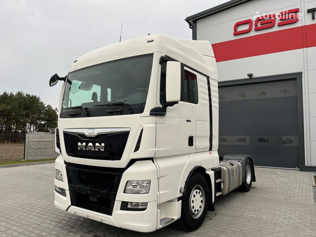 Isuzu TGX 2016 — photo 2