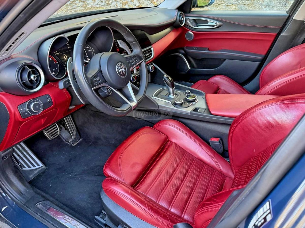 Alfa Romeo Giulia