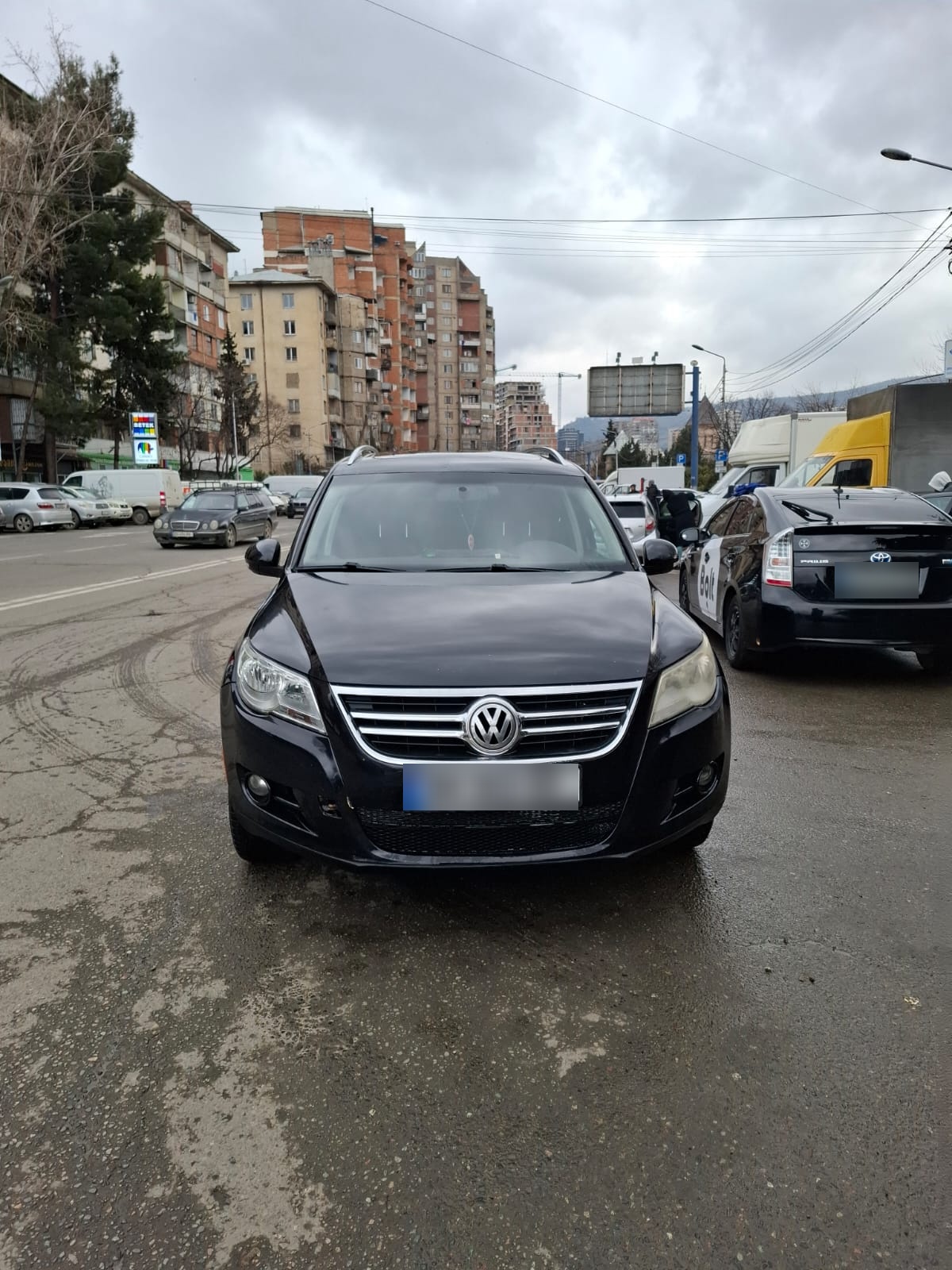 Volkswagen Tiguan 2010 — photo 2