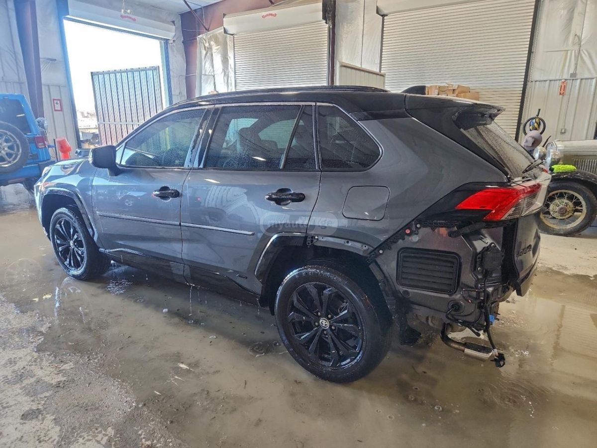 Toyota RAV4 2024 — photo 2