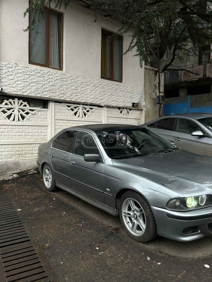 BMW 528 2000 — photo 2