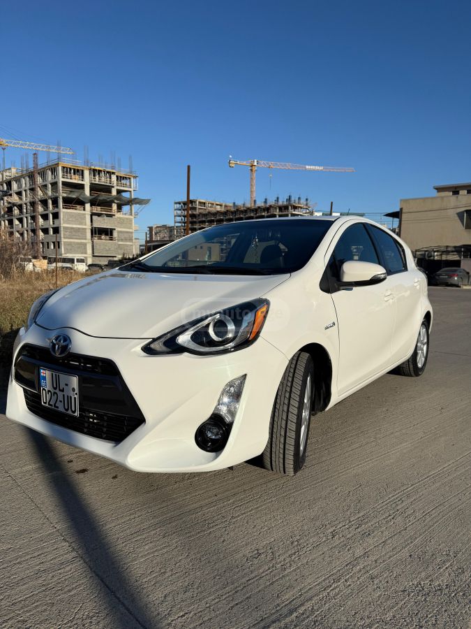 Toyota Prius C