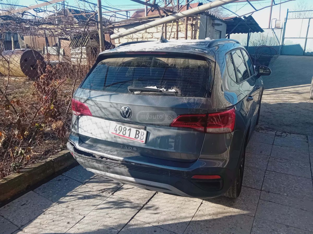 Volkswagen Taos 2021 — photo 2