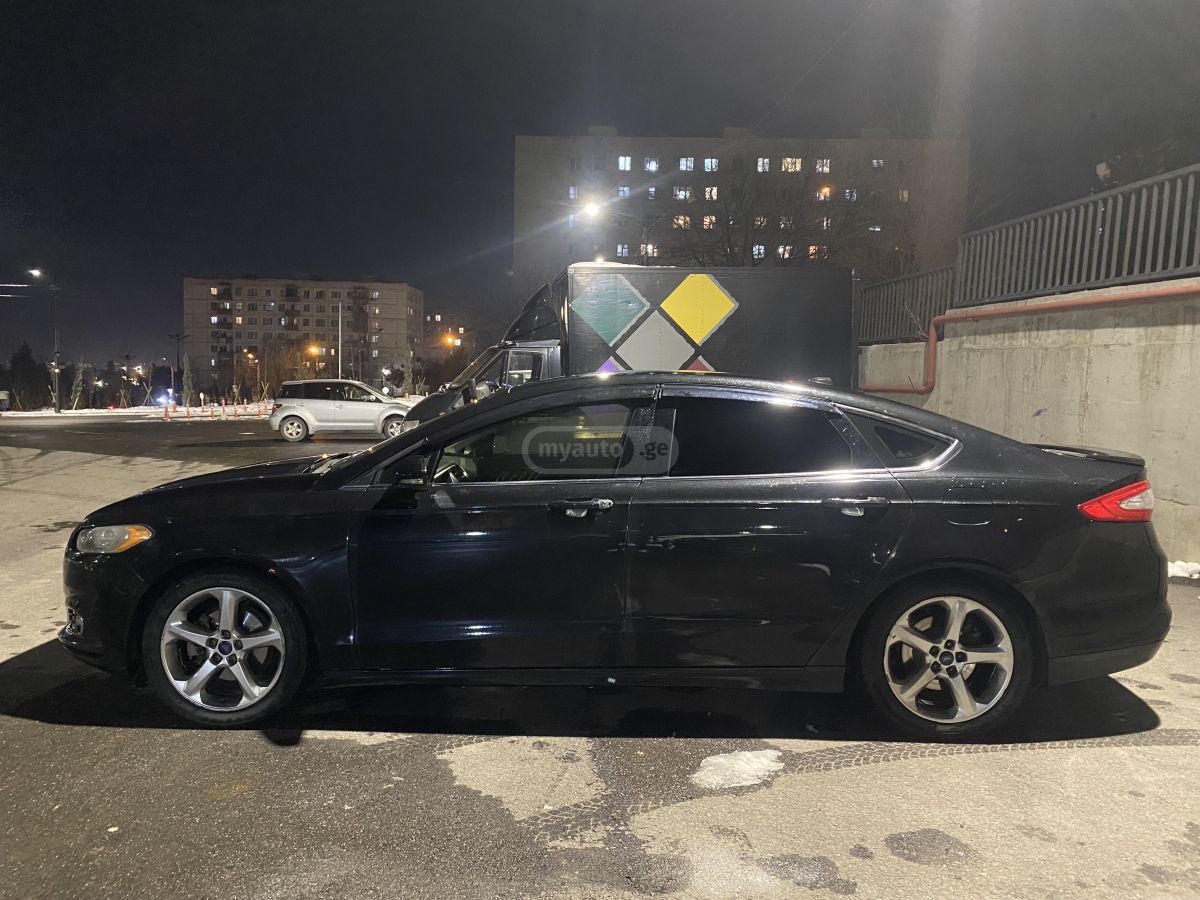 Ford Fusion 2014 — photo 2