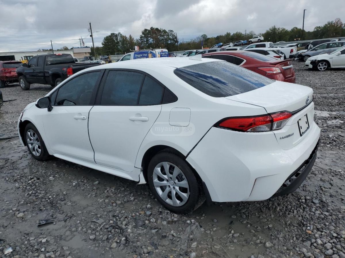 Toyota Corolla 2024 — photo 2