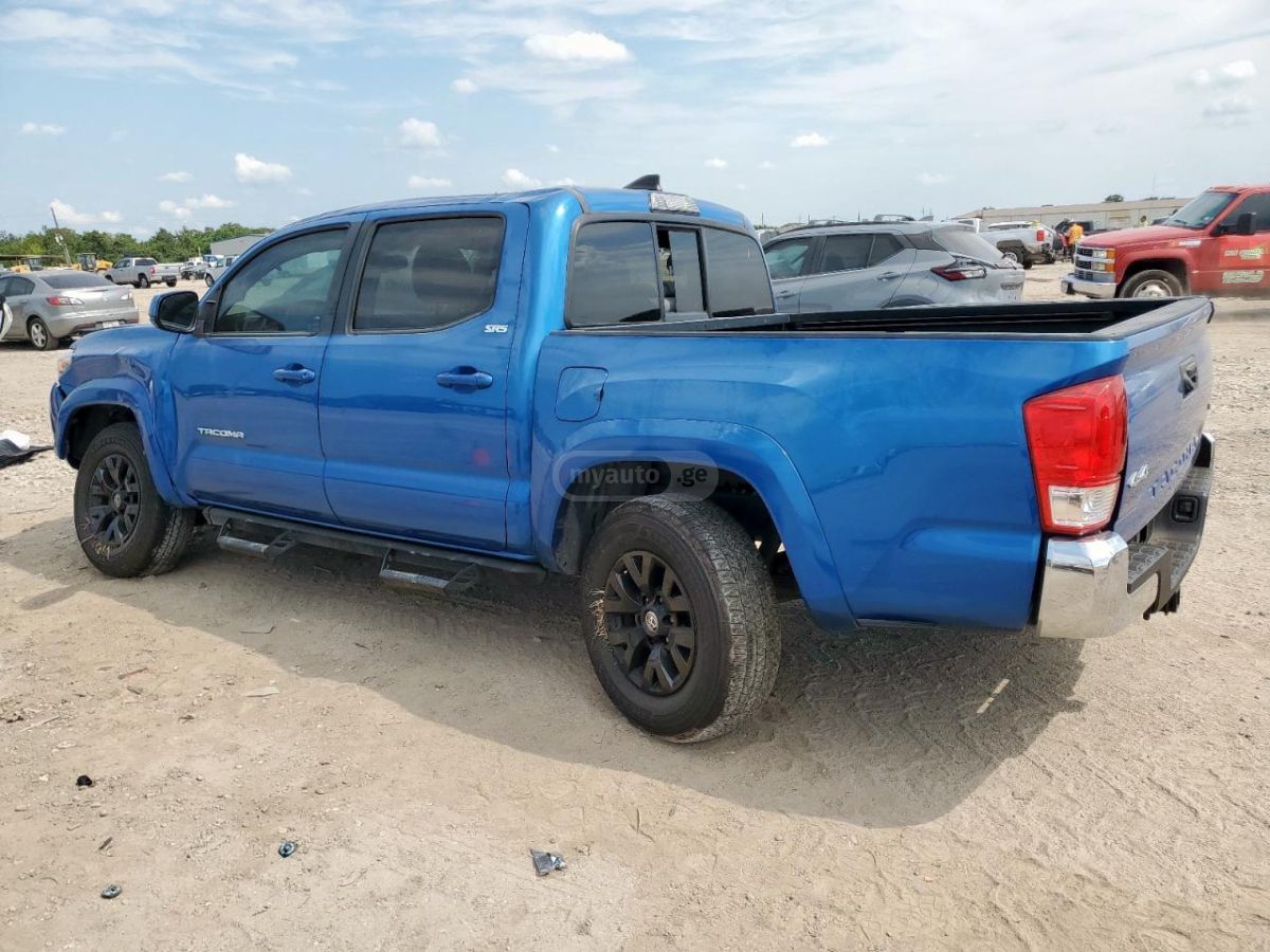 Toyota Tacoma 2017 — photo 2