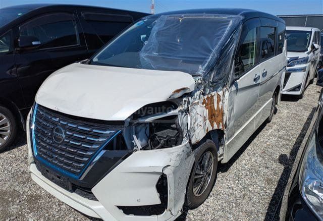 Nissan Serena 2021 — photo 2