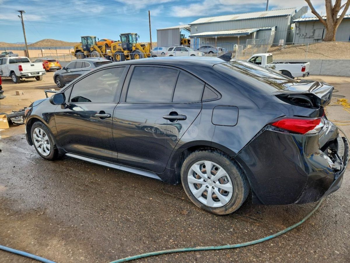 Toyota Corolla 2020 — photo 2