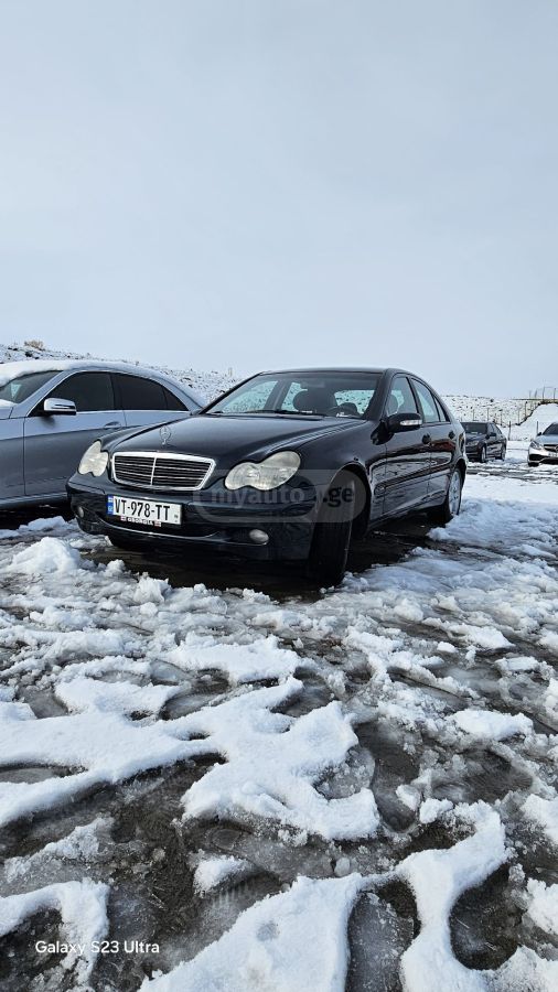 Mercedes-Benz C 200