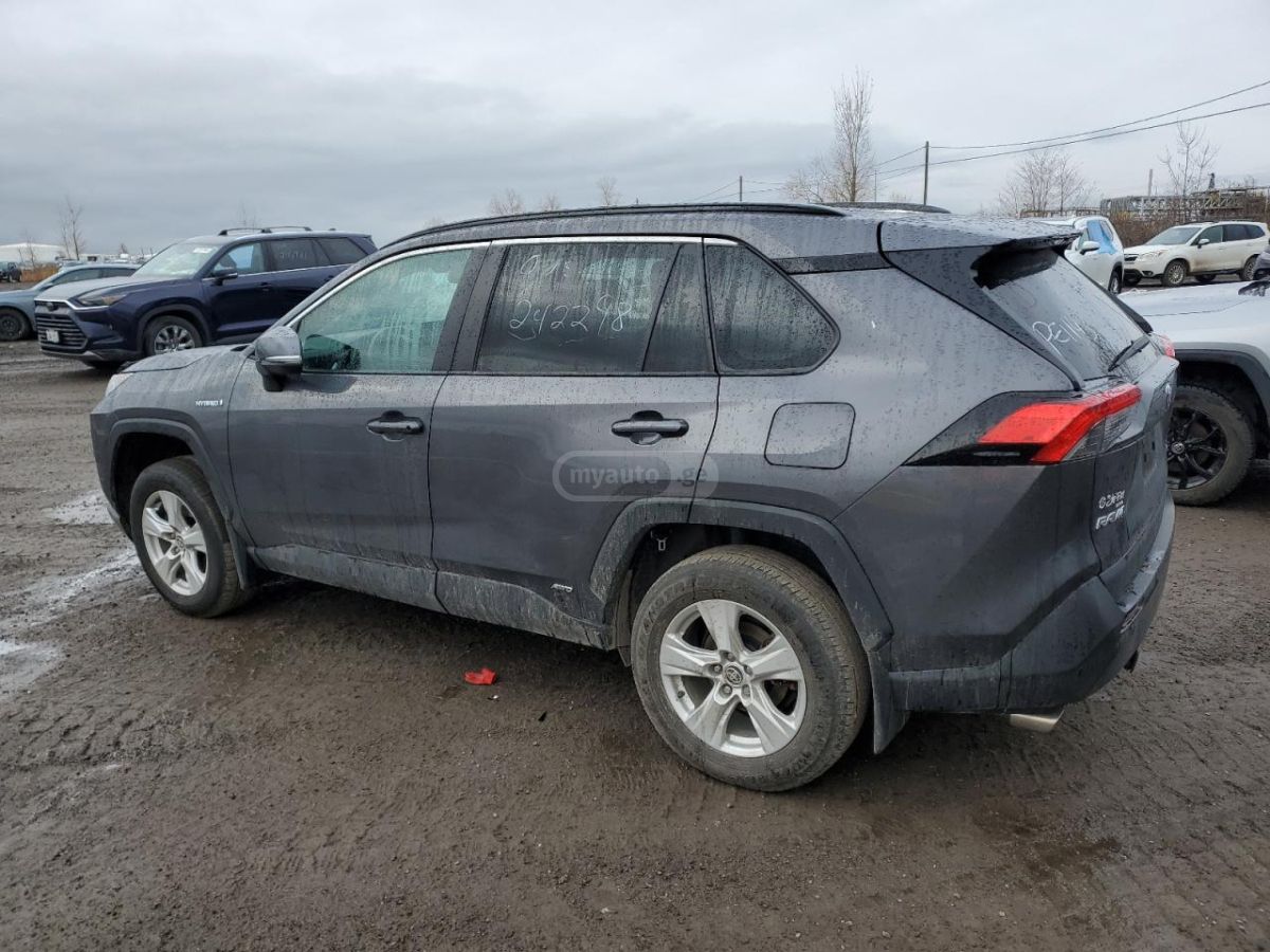 Toyota RAV 4 2021 — photo 2