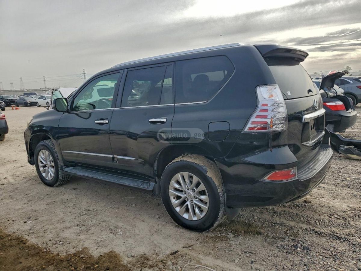 Lexus GX 460 2016 — photo 2