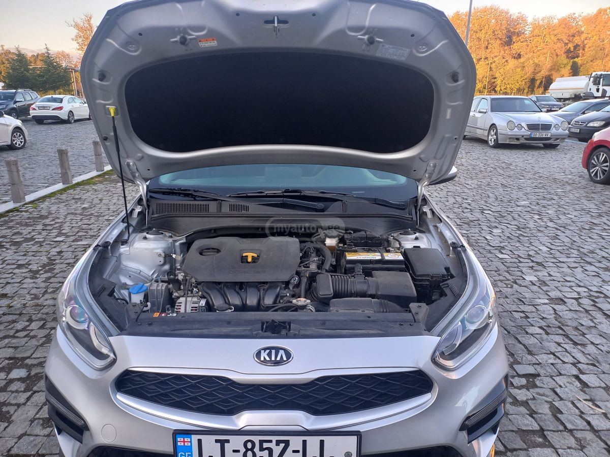 Kia Forte 2020 — photo 2