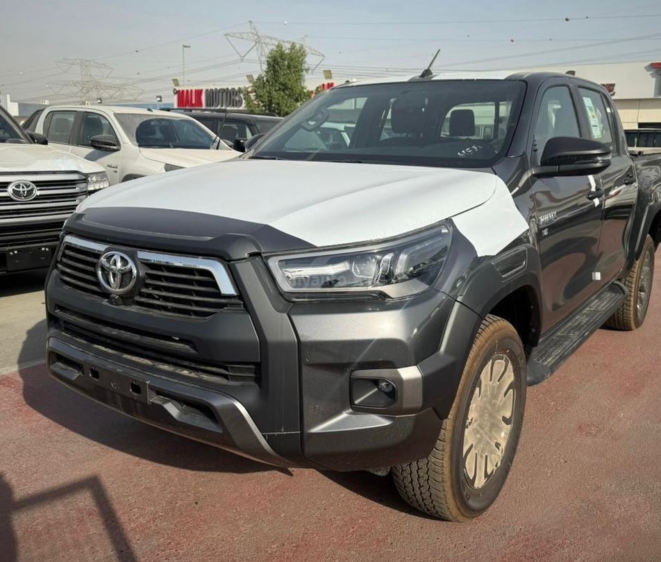Toyota Hilux 2025 — photo 2