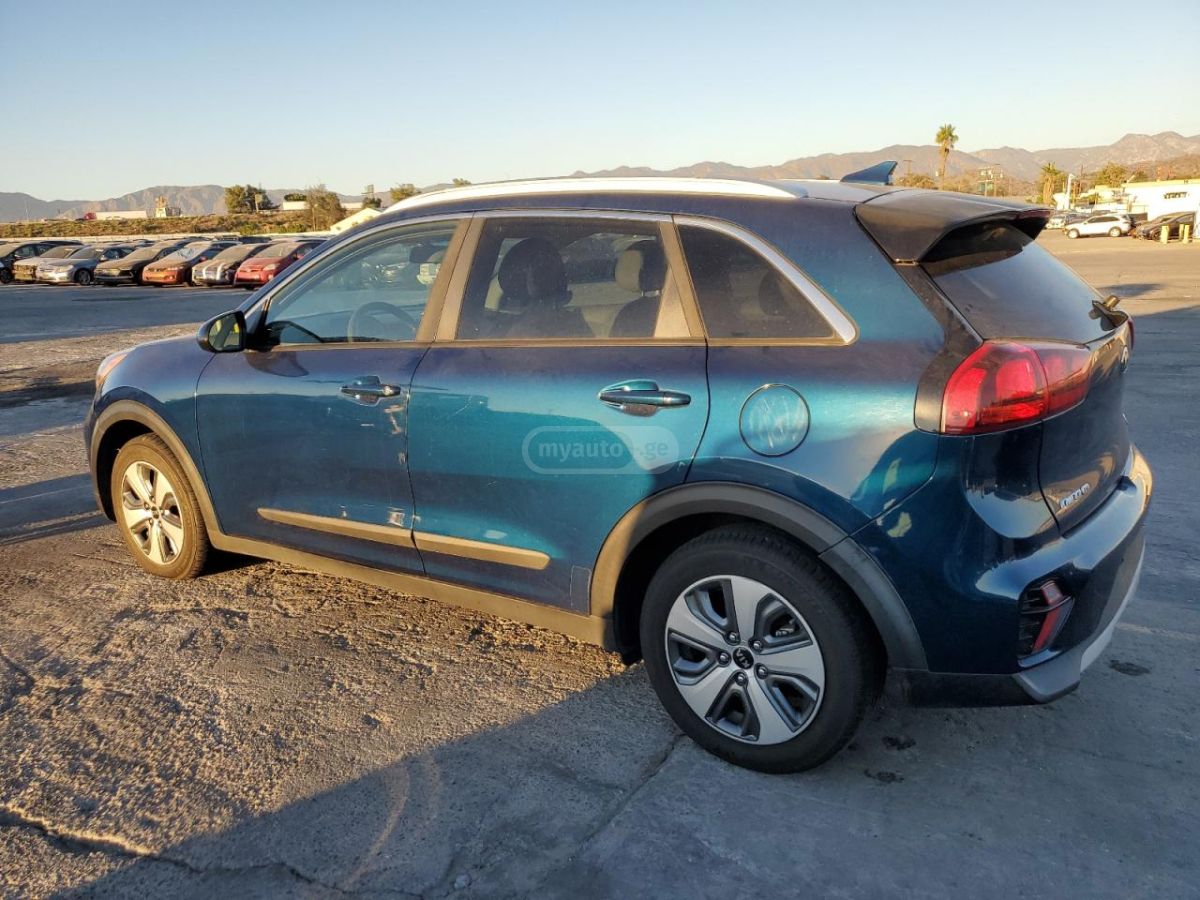 Kia Niro 2020 — photo 2