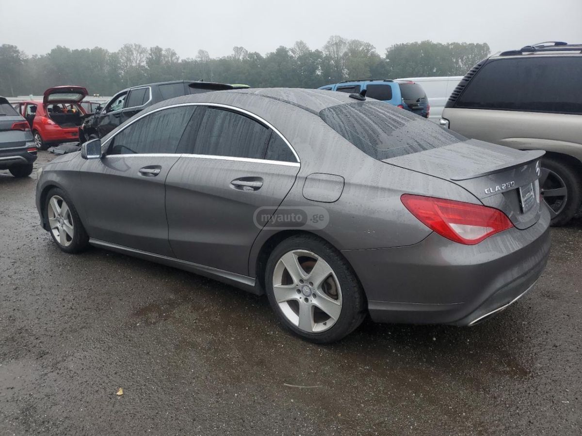 Mercedes-Benz CLA 250 2017 — photo 2