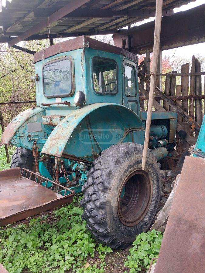 Belarus (MTZ) T 40