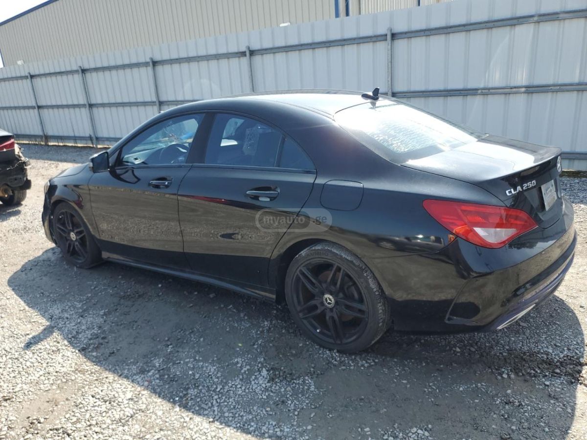 Mercedes-Benz CLA 250 2019 — photo 2