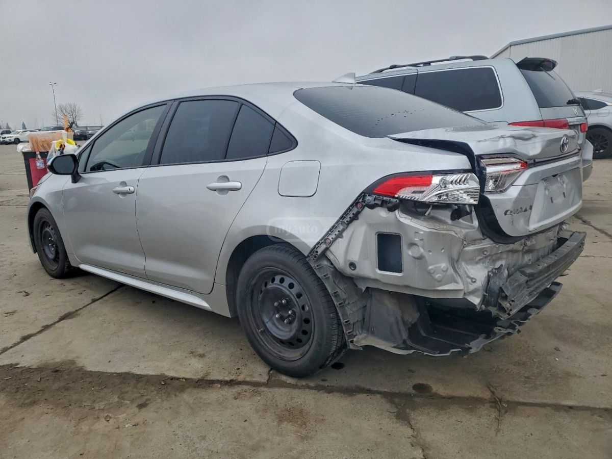 Toyota Corolla 2020 — photo 2