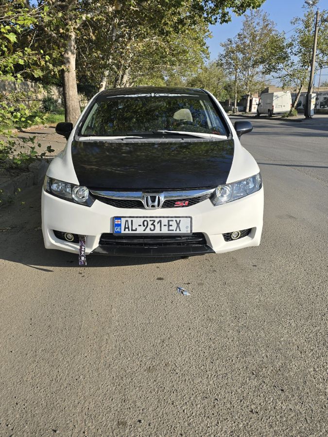 Honda Civic 2009 — photo 2