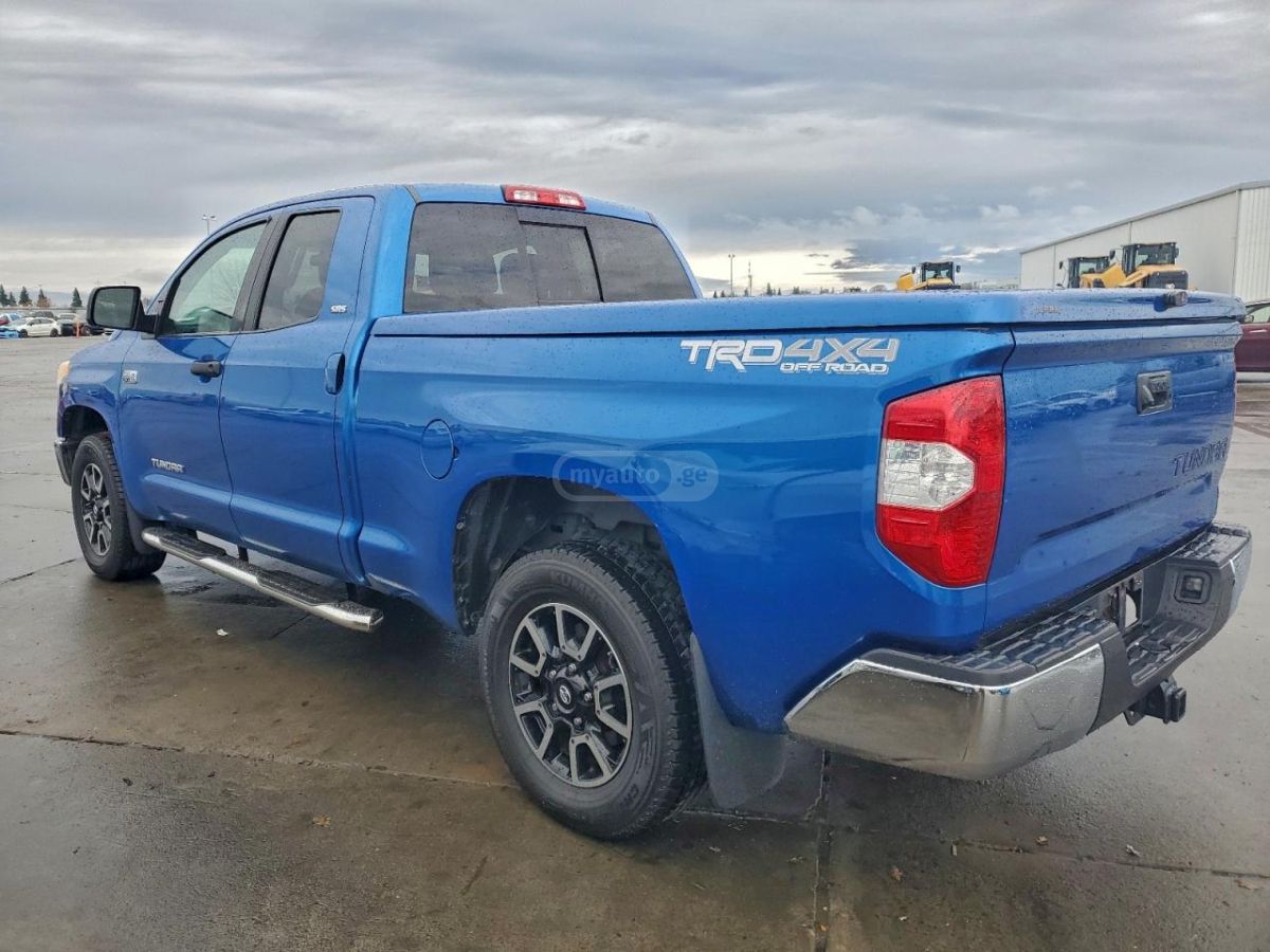 Toyota Tundra 2017 — photo 2
