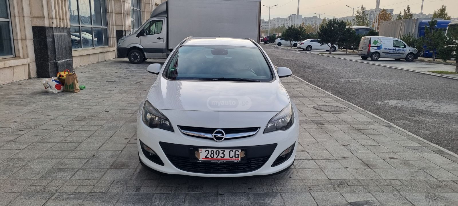 Opel Astra 2014 — photo 2