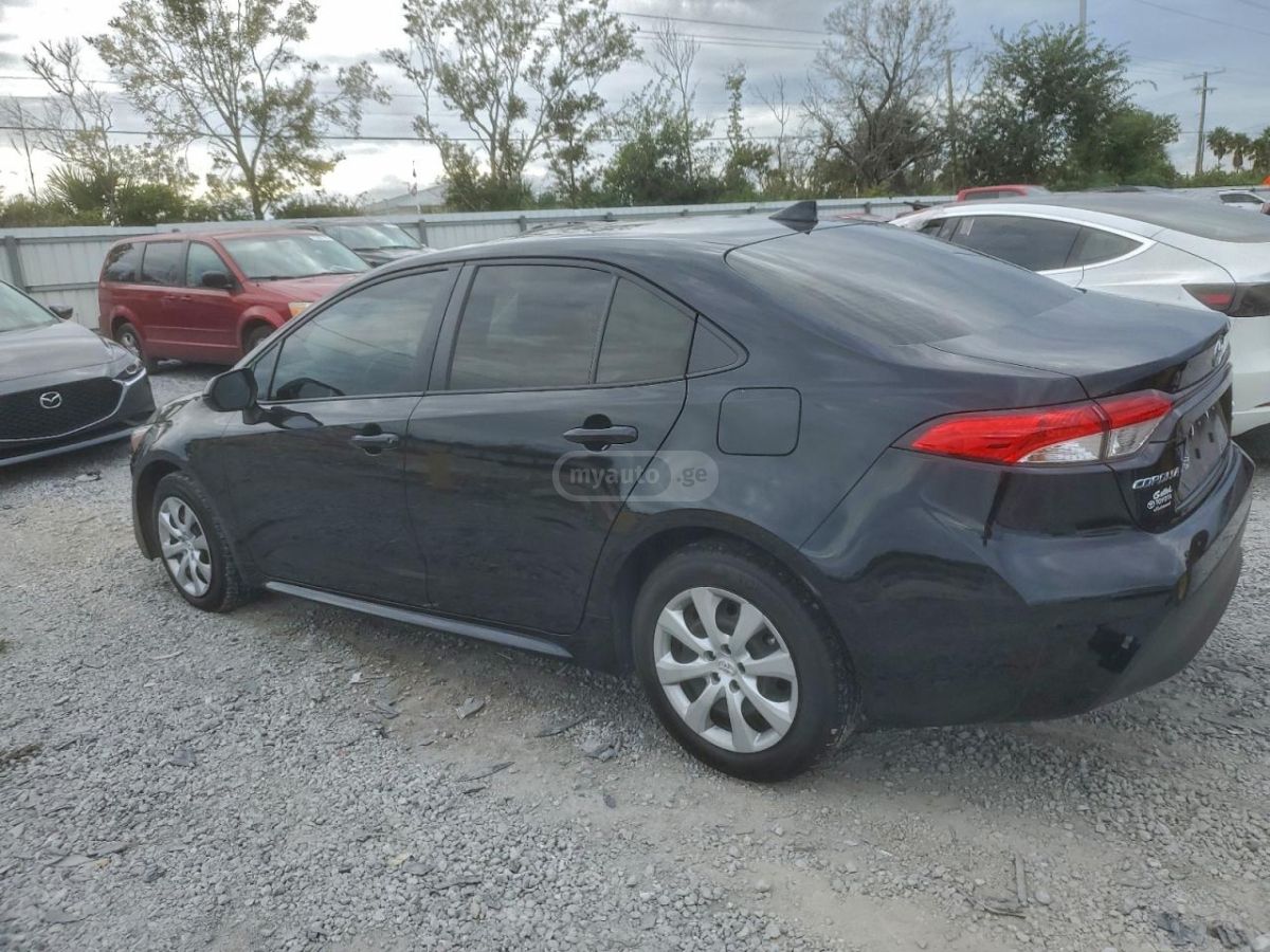 Toyota Corolla 2025 — photo 2
