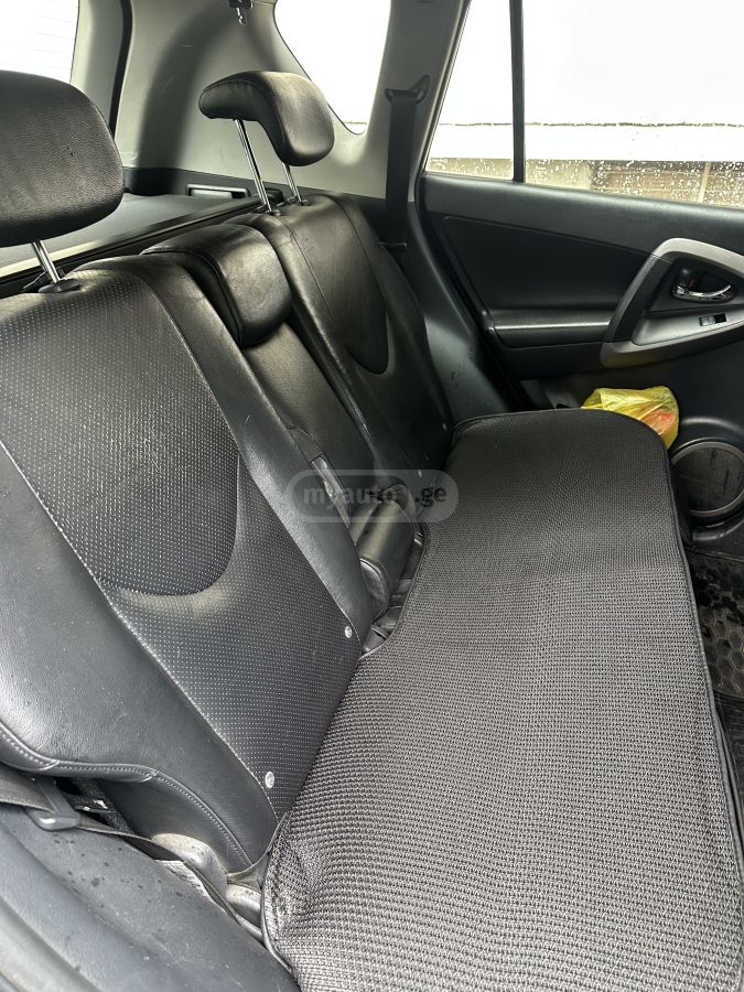 Toyota RAV 4 2008 — photo 2