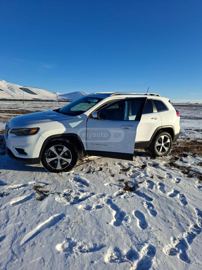 Jeep Cherokee 2019 — photo 2
