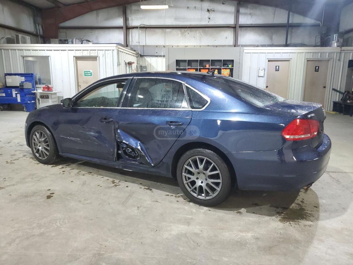 Volkswagen Passat 2015 — photo 2