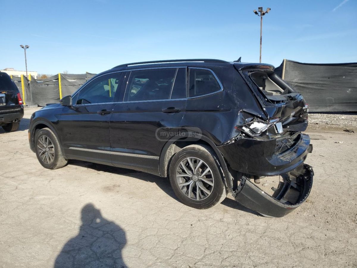Volkswagen Tiguan 2018 — photo 2