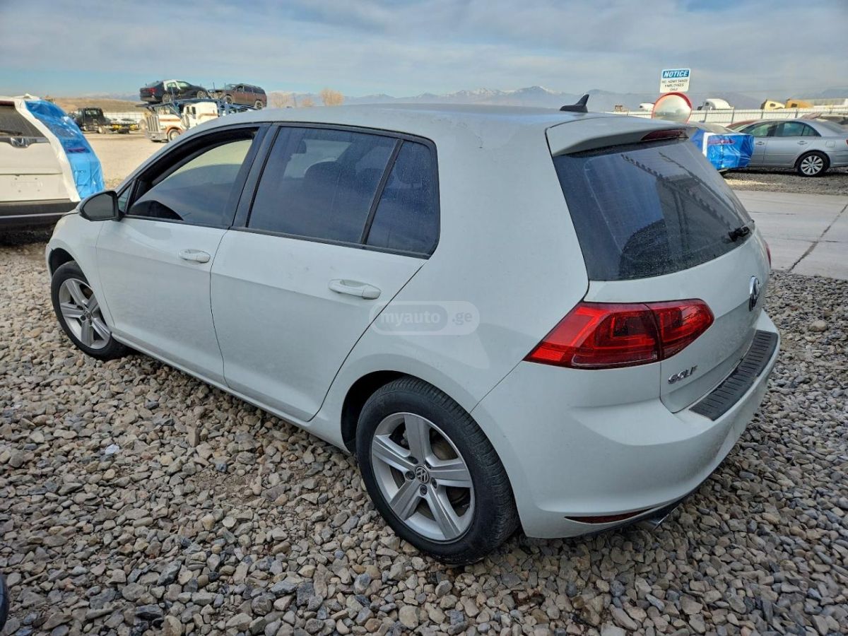 Volkswagen Golf 2015 — photo 2