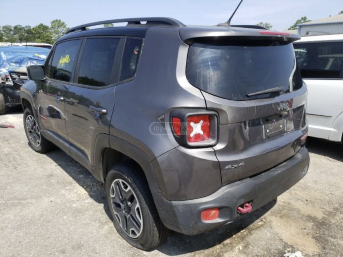 Jeep Renegade 2017 — photo 2