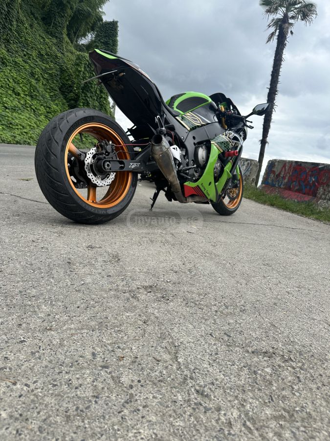 Daihatsu ZX10R 2015 — photo 2