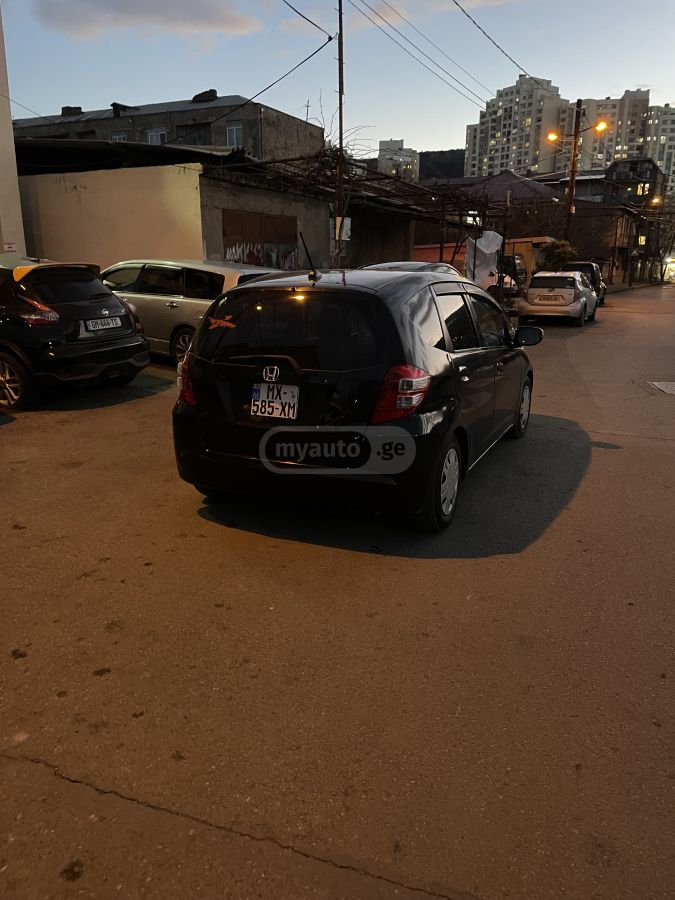 Honda FIT 2008 — photo 2