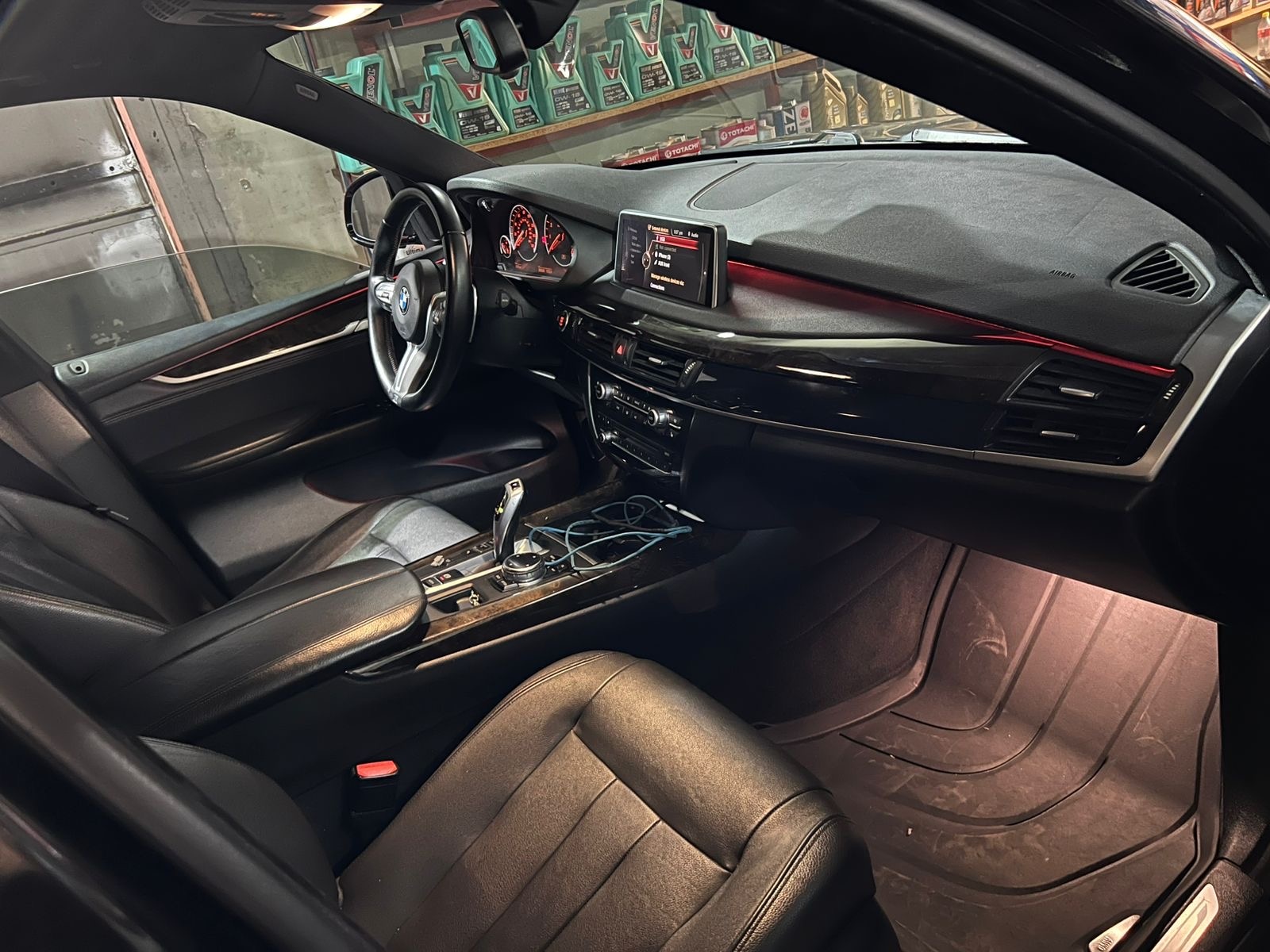 BMW X5 2014 — photo 2